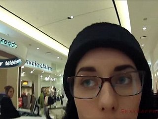Общественная сперма иди в торговом центре!